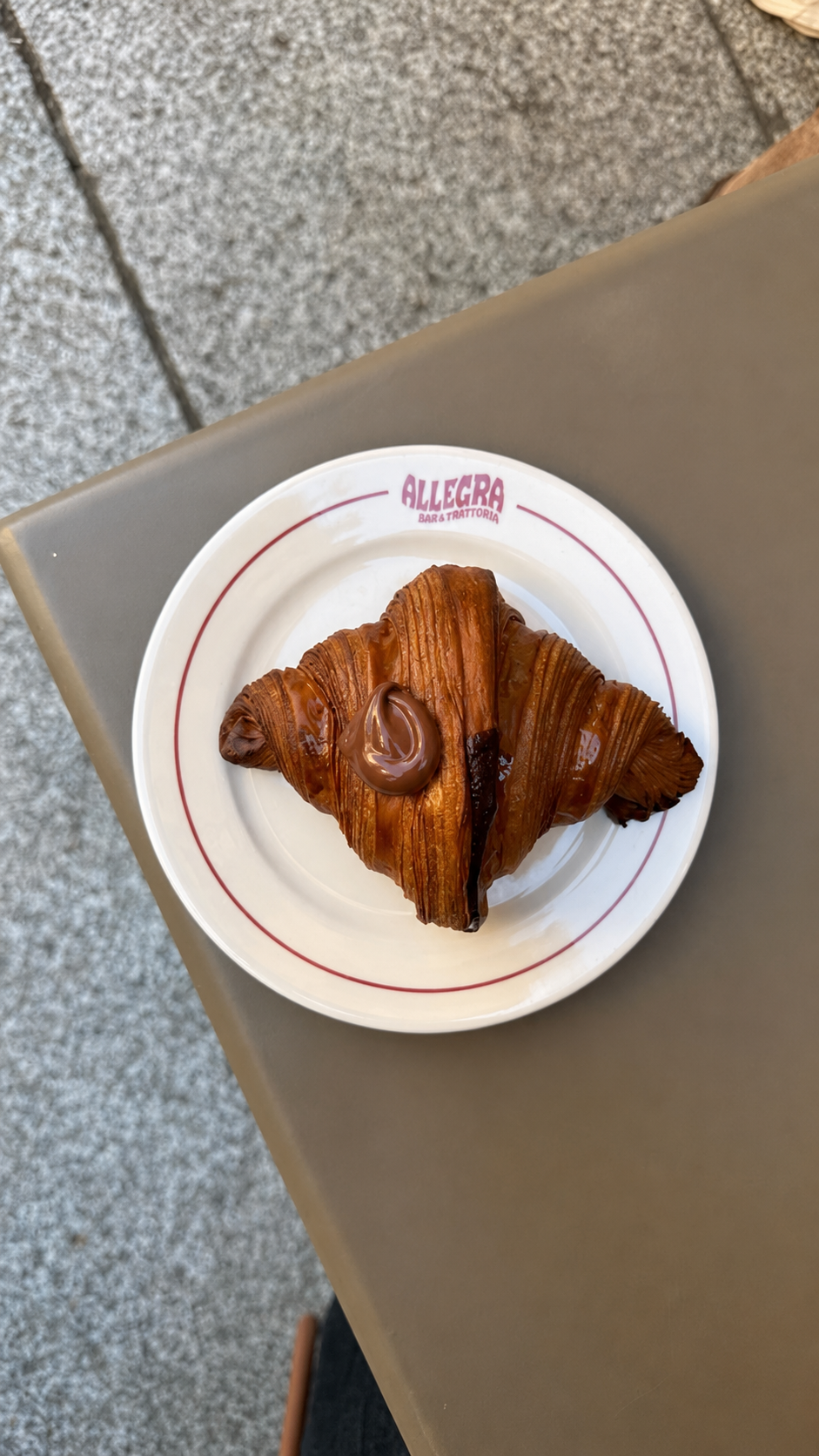 Croissant con crema Gianduia